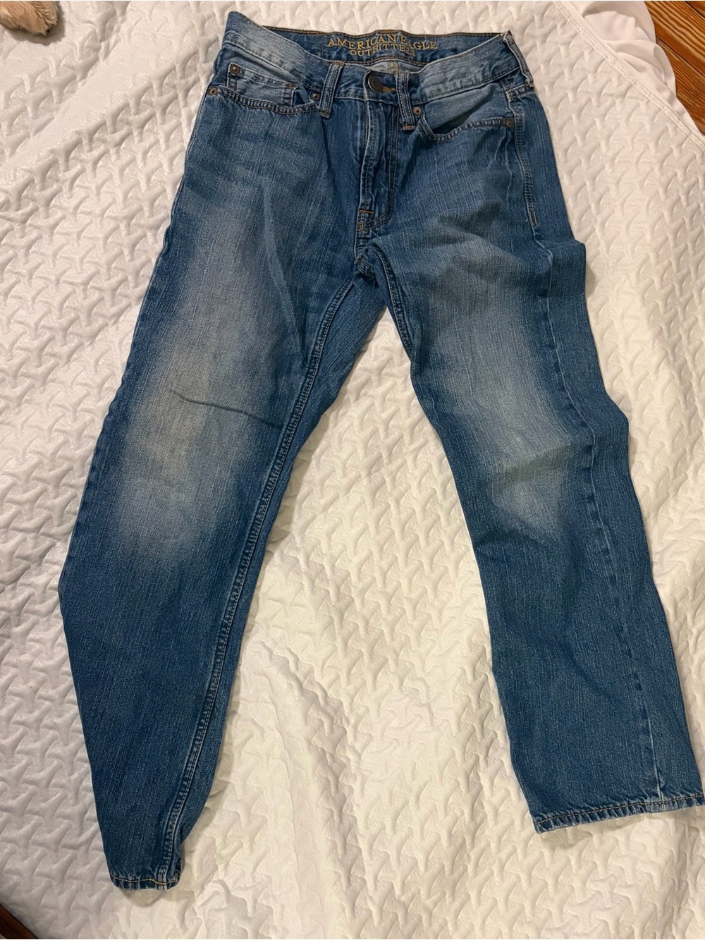 American Eagle Outfitters Medium Blue Relaxed Fit Jeans